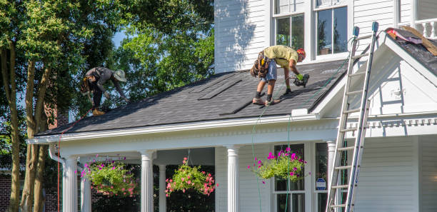 Best Roof Maintenance Services  in Eau Claire, WI